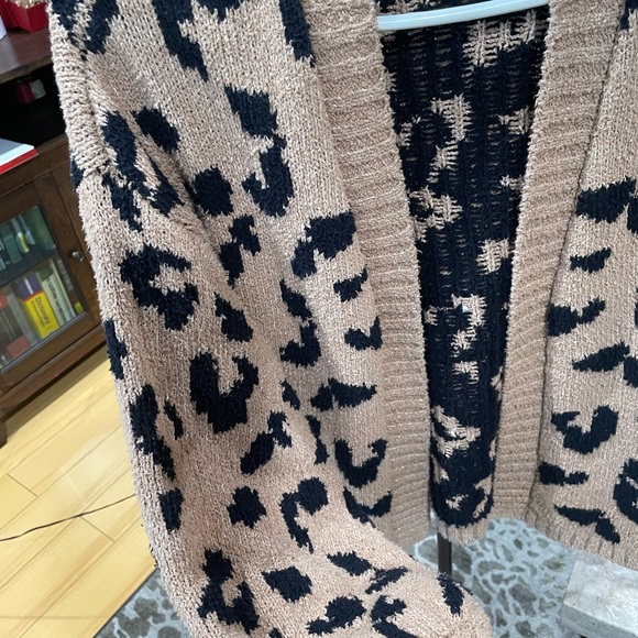 Jacket - Picture 3 of 4